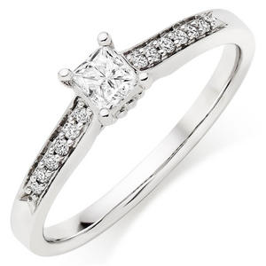 9ct White Gold Diamond Princess Cut Solitaire Ring