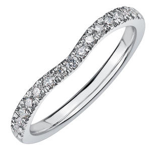 18ct White Gold Diamond Shaped Wedding Ring