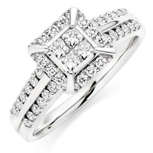 18ct White Gold Diamond Princess Cut Cluster Halo Ring