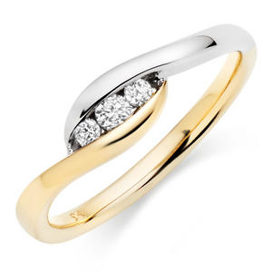 9ct Gold and White Gold Diamond Three Stone Ring